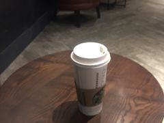 -星巴克臻选(南京金茂览秀城店)
