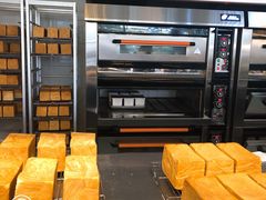 面包甜点陈列柜-爸爸糖吐司面包(扬州宝龙广场店)