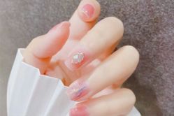 -慕拉美甲美睫皮肤管理