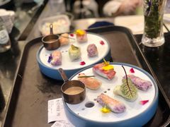 漫步花开彩虹卷-蜜桃花开·中西融合菜E&W(南长街店)