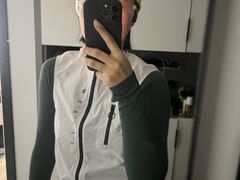 -东方体育中心(地铁站)