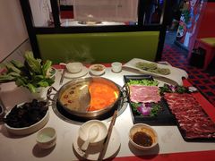 -庖丁家鲜牛肉火锅(枫叶广场店)