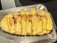 酒鬼烤菠萝-呼伦一只牛·烧串酒场(陆家嘴店)