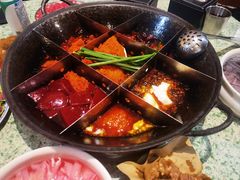 九宫格锅底-五里关火锅(牛市口店)