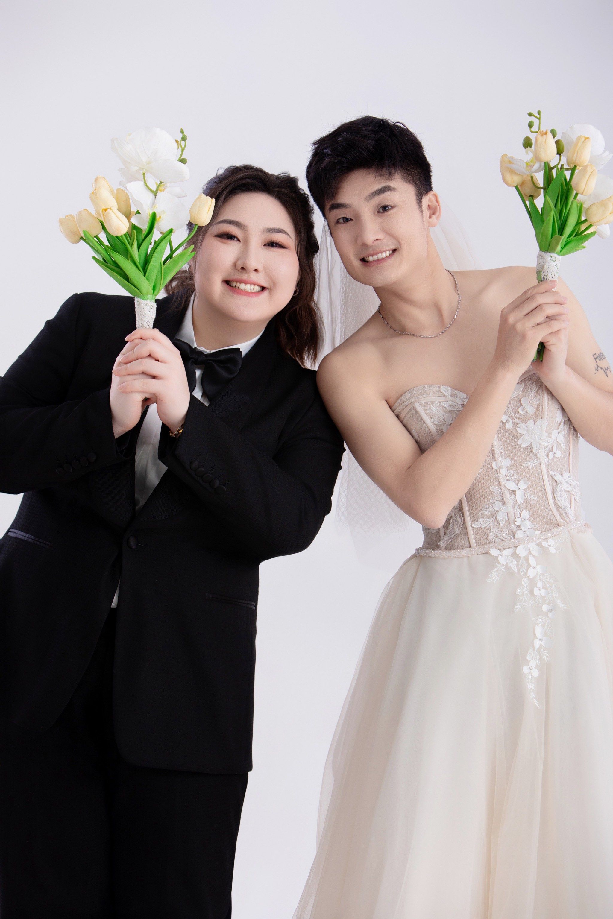 爷青回!大码胖妹妹版《湘琴与直树》超有爱的婚纱照