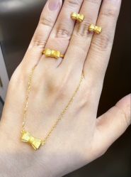 -周生生Chow Sang Sang(恒隆广场店)