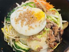 石锅拌饭-本家韩国烤肉(青岛万象城店)