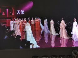 -经典婚纱摄影美学馆·私人定制