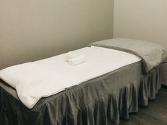 -梅龙镇广场