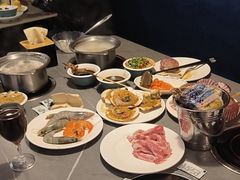 -遇上西雅图多融合海鲜自助餐厅(中房金谊广场店)