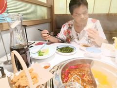 -左庭右院鲜牛肉火锅(浦江欢乐颂店)