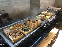 -东方红海鲜百汇(国际大厦店)