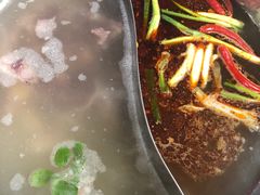 -五洞培记山庄·鲜牛肉火锅
