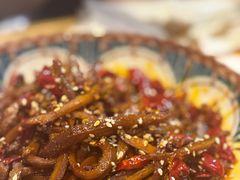 -辣来卤起(财信·北岸江山北区店)