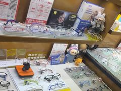 -罗伯特眼镜·蔡司官方授权(罗湖国贸店)