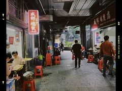 -威邵鸡煲(西华路总店)