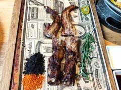 石头烤整根羊尾尖-蒙料·手把肉(望京店)