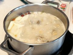 -煲王粤菜餐厅(中侨中心店)