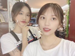 -花岐款式专研健康美甲沙龙