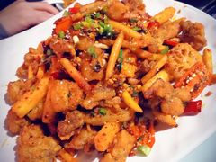 -三人行骨头王火锅(长寿店)