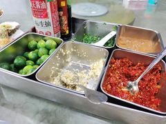 -四川小胡子海鲜(丁村万人海鲜广场店)