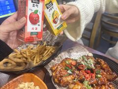 -BHC炸鸡(明洞总店)