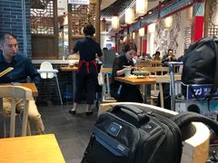 大堂-老四川(T3航站楼F指廊店)