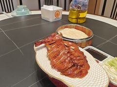 -梅利汴京烤鸭•开封豫菜地标店(东司门店)