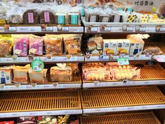 -全家便利店(长江南路站店)