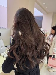 -SALON DE VANHADA