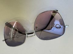 -爱视眸Eyeblling眼镜·依视路·蔡司镜片折扣店(百联南方商城购物中心)