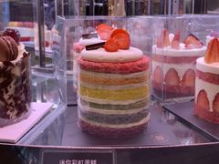 迷你彩虹蛋糕-巴黎贝甜(来福士店)