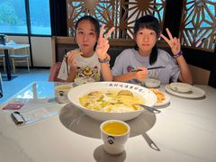-江渔儿酸菜鱼(万科东荟城店)