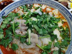 -天发芽·何记葫芦头泡馍·传统小吃(报恩寺街店)