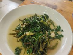 -二0二李记南瓜田鸡老字号(宜宾一店)