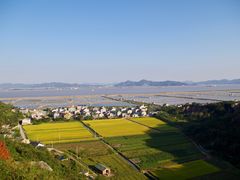 -伍山石窟