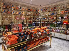 -VENCHI 闻绮(北京国贸商城店)