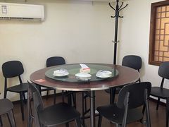 -聚首堂·特色小吃·肘子·炙子烤肉烤串(什刹海德胜门店)