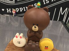 -LINE FRIENDS Garosu-gil Flagship Store