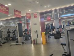 -英派斯健身旗舰店(海信国际中心馆)