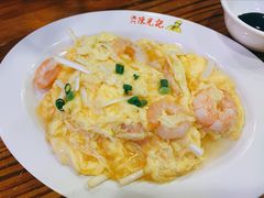 滑蛋虾仁饭-澳门陈光记烧味饭店(南京德基广场店)