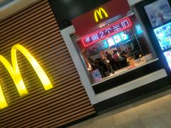 门面-麦当劳(龙之梦购物中心店)