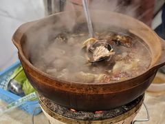 连州果园鸡-威邵鸡煲(西华路总店)