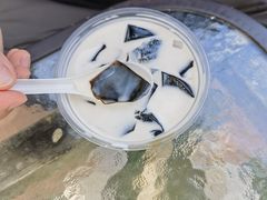 -美人鱼悬崖海景餐厅(鹿嘴山庄店)