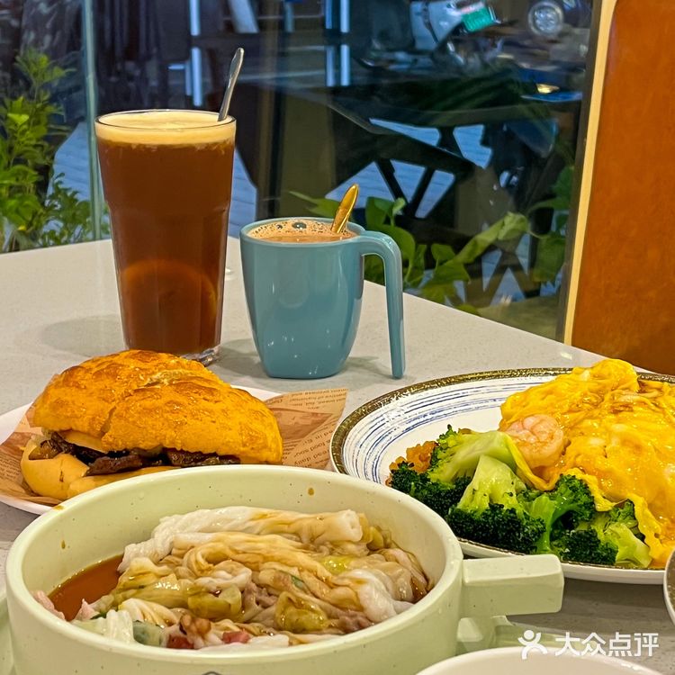 海口探店  | 一口沦陷！鸡扒菠萝包好好吃！