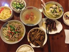 -金小悦饭堂(中禾店)