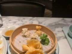 蟹粉烧卖-湖滨28中餐厅·西湖宴·杭州君悦酒店