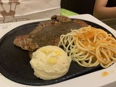 -豪客来牛排(府河店)