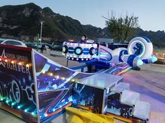 -百里峡七彩艺术小镇