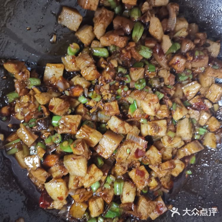 自制香喷喷的五花肉包子